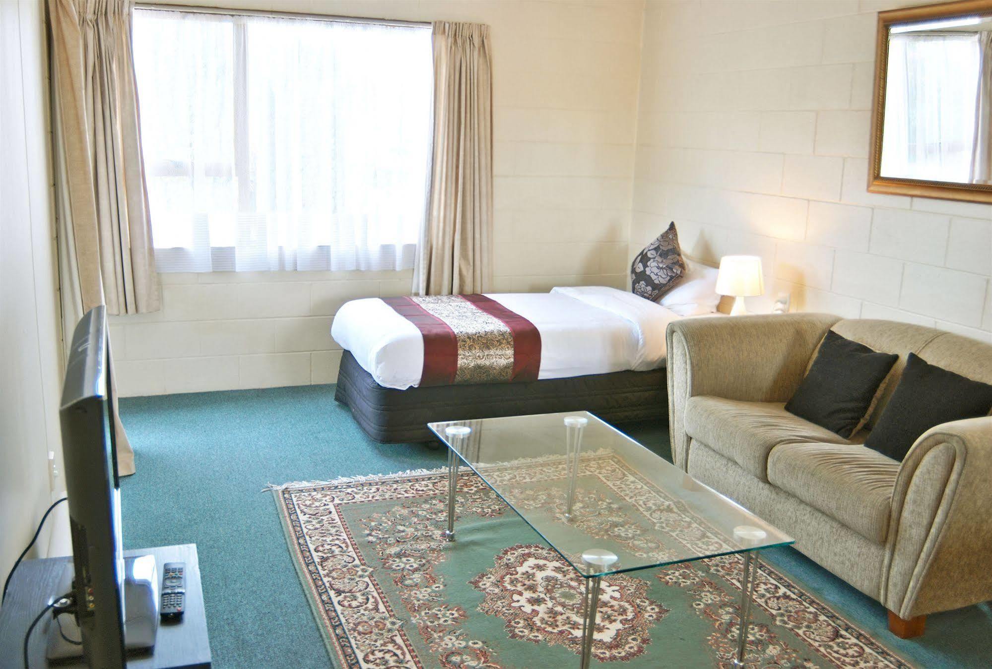 Barcelona Motel Taupo Luaran gambar